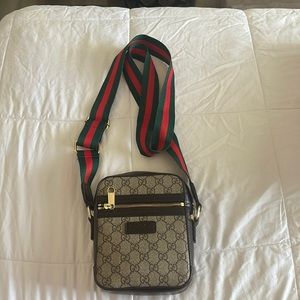Gucci Crossbody Unisex